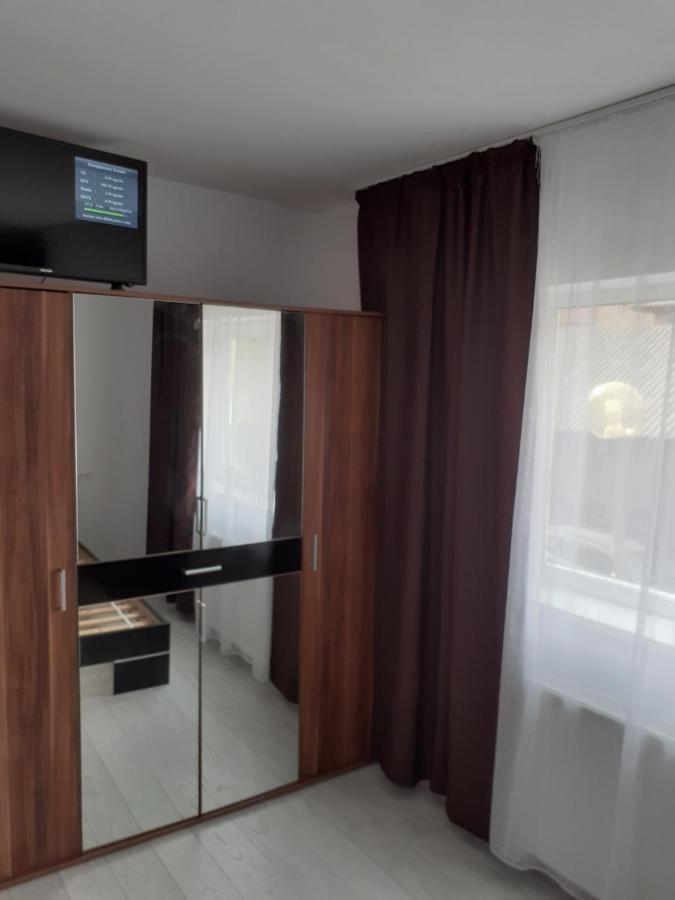 Apartament Confortabil In Bucovina Apartment กูรา ฮูมอรูลุย ภายนอก รูปภาพ